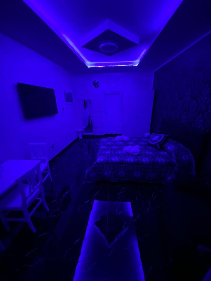 Ester Houses 3 เนเปิลส์ ภายนอก รูปภาพ